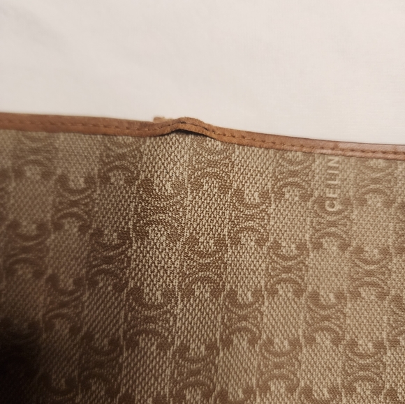 Authentic Vintage Celine Soft Leather Tri Fold Wallet - Picture 11 of 16